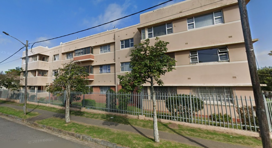 To Let 2 Bedroom Property for Rent in Southernwood Eastern Cape